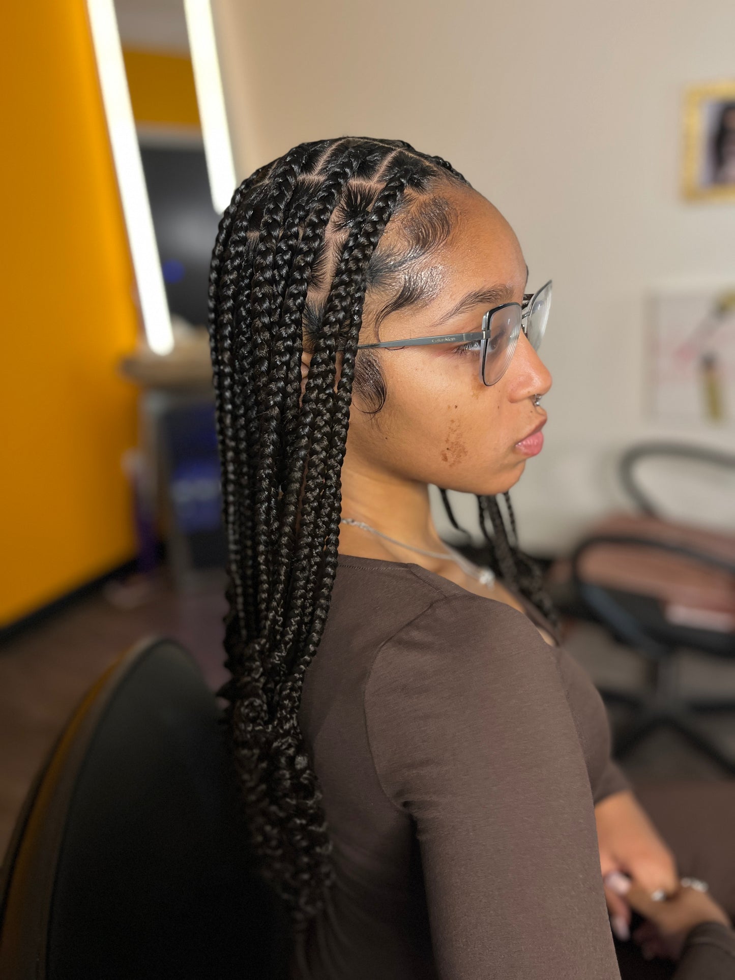 Medium Knotless Braids