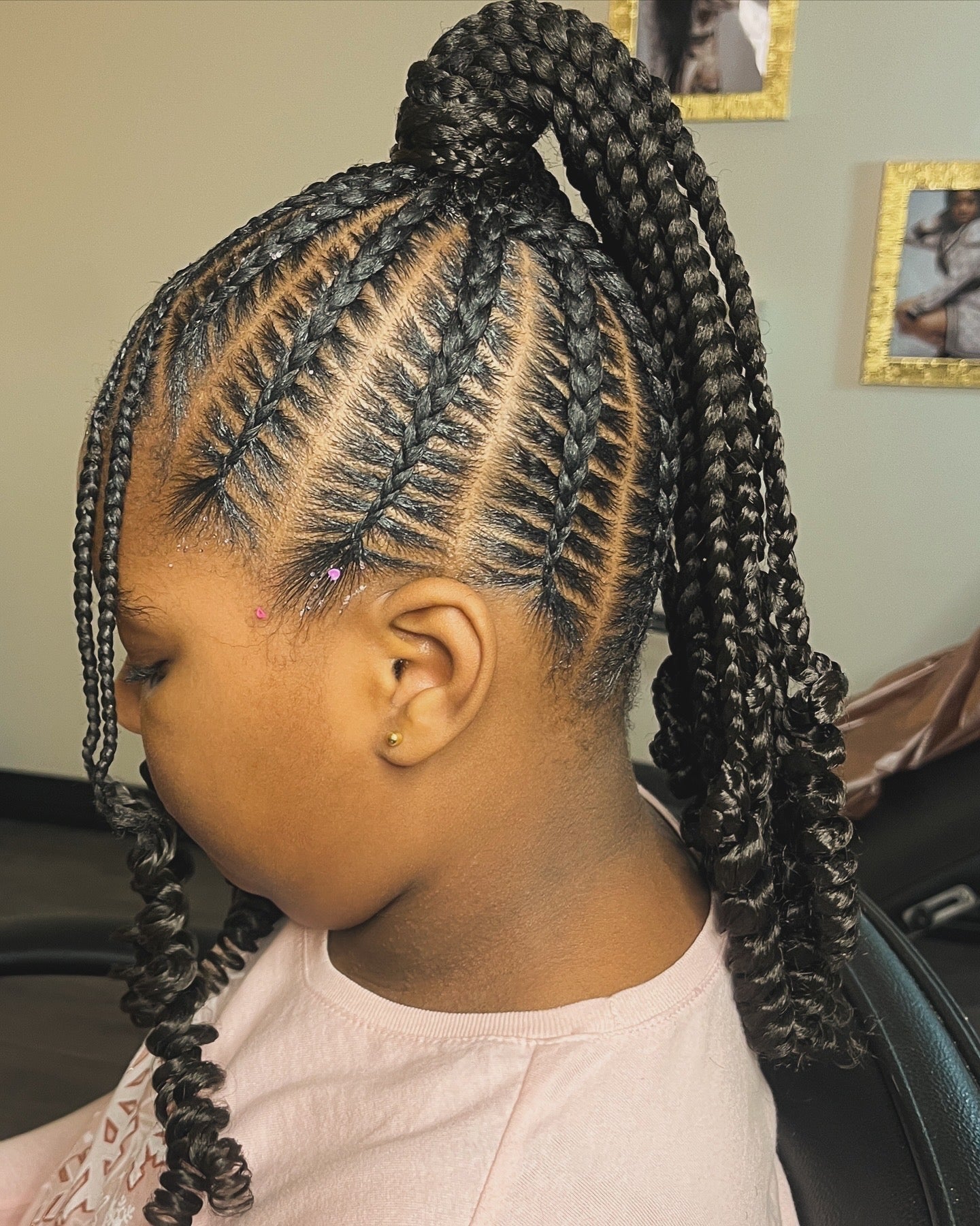 One Ponytail (Large Feed In Braids)