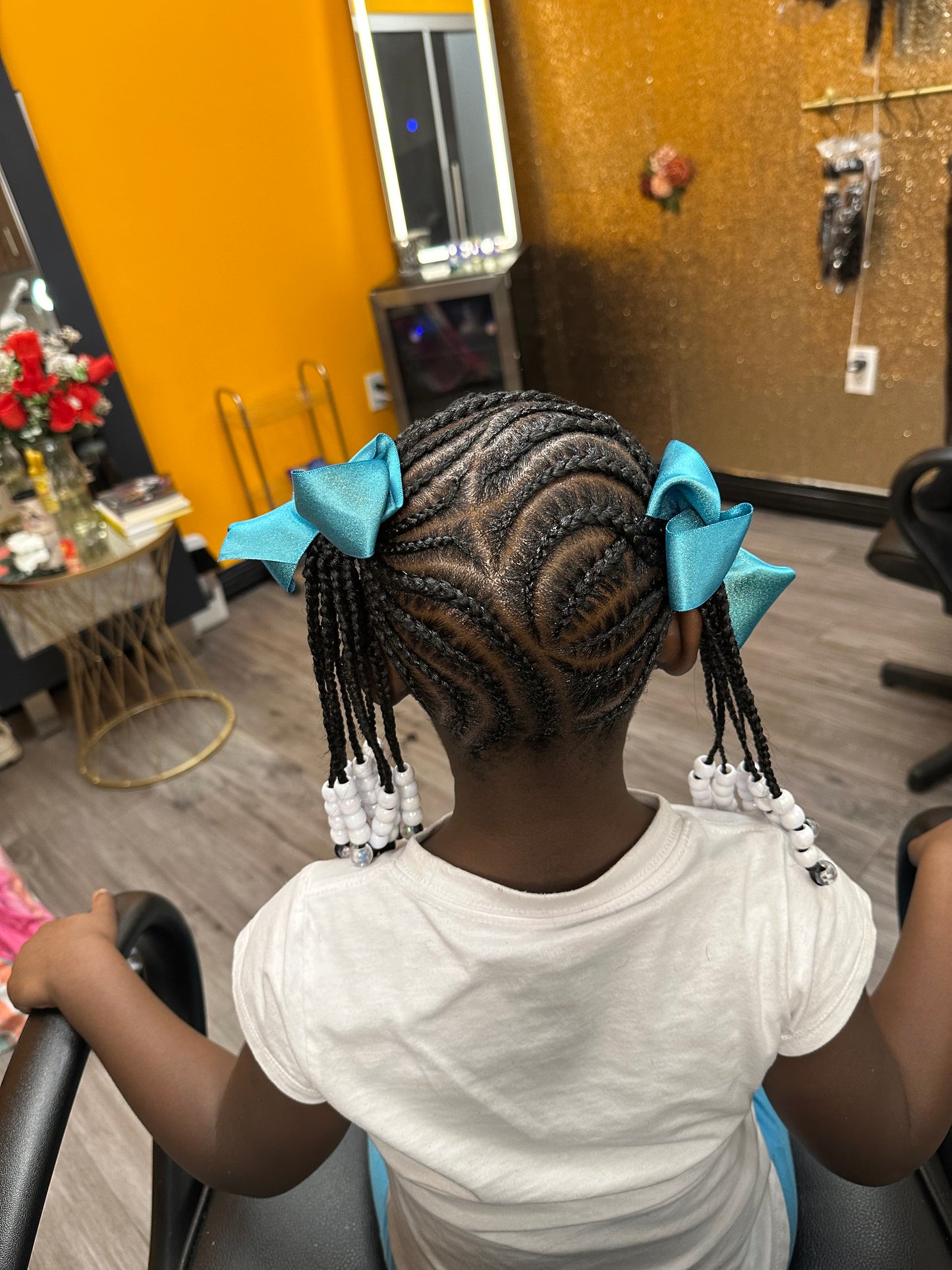 Two Ponytail (Small Feed In Braids)